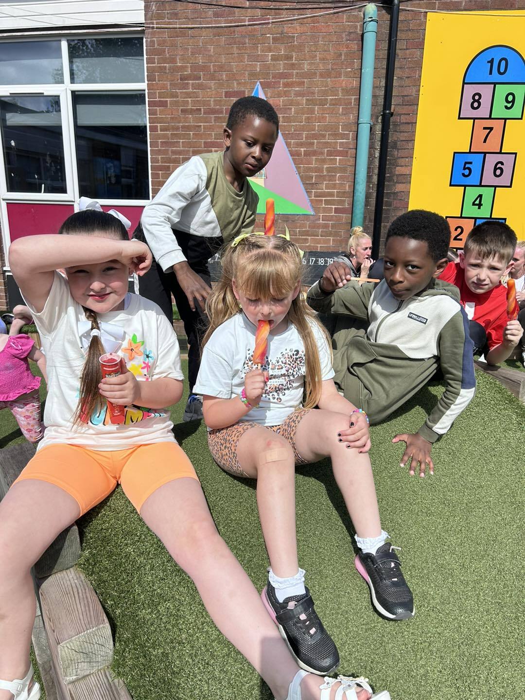 446857455 840066994816352 96532328771189456 n